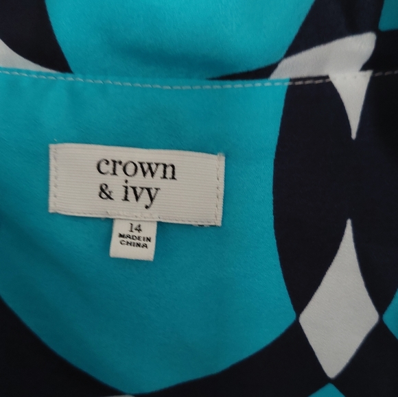 Crown & Ivy Women's Sz 14 Ruffle V-Neck Geometric Border Print Shift Dress Blue - Picture 3 of 5